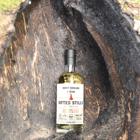 SECRET HIGHLAND 5 ans